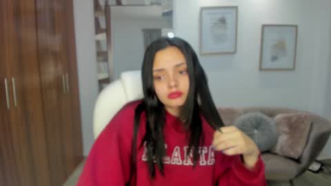 Snapshot of amelia_cheerry chatting on January 26, 9:29 pm amelia online show from January 26, 9:29 pm