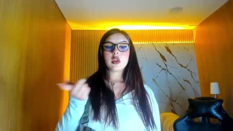amelia_grace_tf online show from May 27, 3:58 am