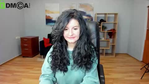 Amelia Harts online show from December 2, 8:27 am