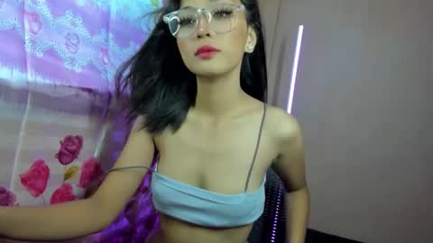 Amelia online show from September 18, 10:52 pm