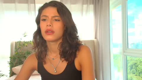 amelia_mee online show from April 7, 12:07 pm