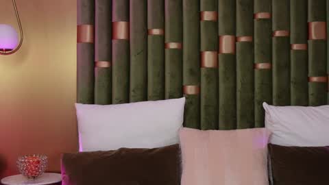 Amelia online show from January 25, 10:40 am