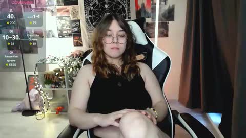 Amelia online show from November 21, 9:00 am