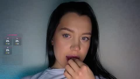 Amelia Sonk online show from February 24, 8:51 pm