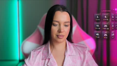 Amelia Sonk online show from October 16, 8:00 pm