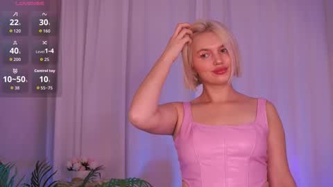  Amelia  online show from October 20, 5:21 am