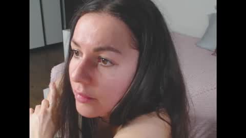 amelinamersi online show from October 19, 8:33 pm