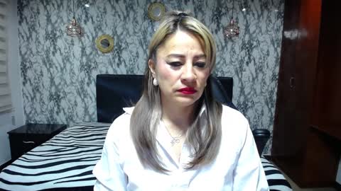 Amell Thomson online show from January 28, 11:28 am