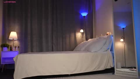 Amy  online show from November 22, 2:25 am