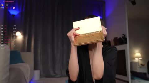 Amy  online show from September 14, 4:32 am