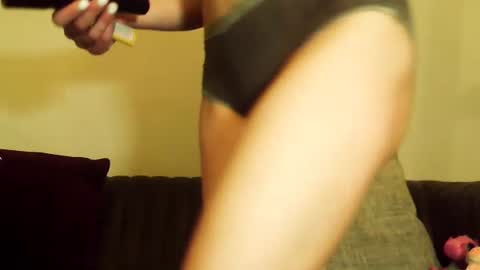 HOT white  naughty leo  xxx online show from January 9, 2:07 pm