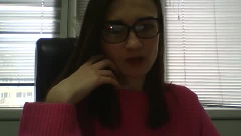 Julia  online show from February 18, 11:11 am