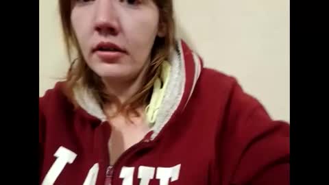 Snapshot of amileamariestar chatting on December 8, 3:53 am amileamariestar online show from December 8, 3:53 am