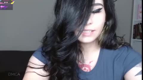 amilust online show from November 28, 10:13 pm