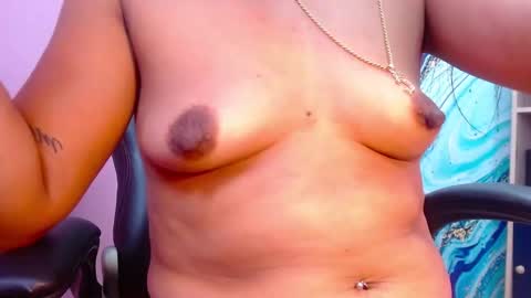 IM AMMY online show from November 22, 6:10 pm