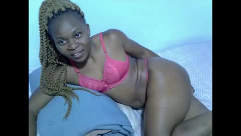 Snapshot of amor_anny chatting on September 13, 3:31 pm anny online show from September 13, 3:31 pm