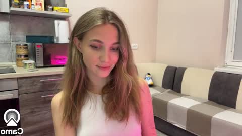 Snapshot of amy_chill chatting on December 22, 3:55 pm Amy Chill online show from December 22, 3:55 pm