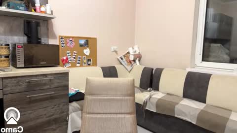 Snapshot of amy_chill chatting on September 15, 6:04 pm Amy Chill online show from September 15, 6:04 pm