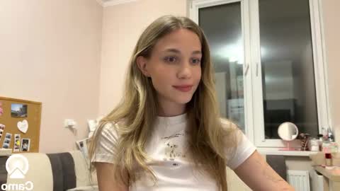 Snapshot of amy_chill chatting on October 13, 5:48 pm Amy Chill online show from October 13, 5:48 pm