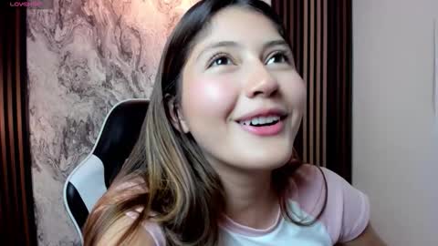 Amy online show from November 18, 9:05 pm