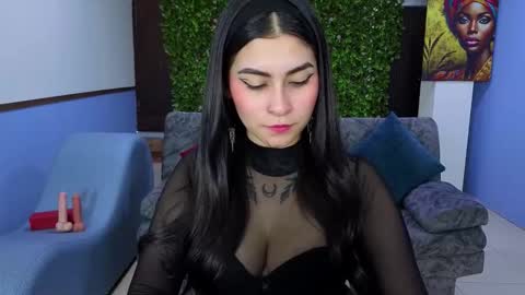 Amy online show from November 13, 7:13 pm