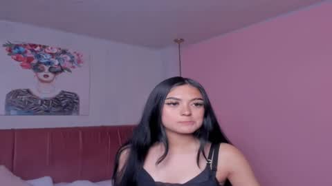 Snapshot of amy_saenz_ chatting on October 13, 10:12 pm amy_saenz_ online show from October 13, 10:12 pm