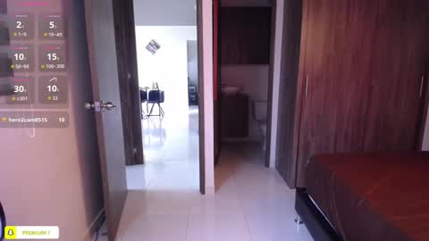 Snapshot of amyharlow_ chatting on October 21, 3:16 pm Jenn  online show from October 21, 3:16 pm