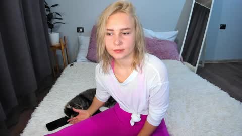 amymilson online show from December 19, 4:13 pm