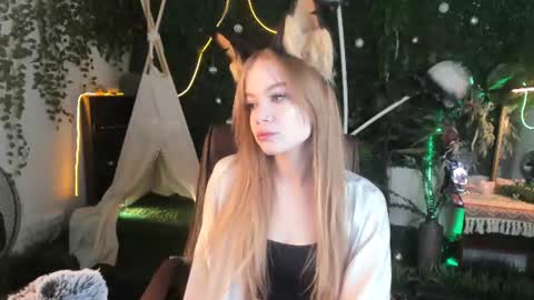 Amy online show from July 8, 9:33 am