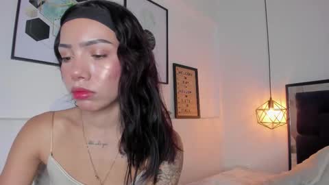 Amy online show from November 17, 1:45 pm