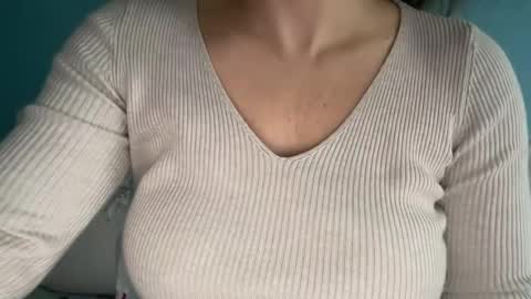 Amy Smilez online show from December 28, 4:20 pm