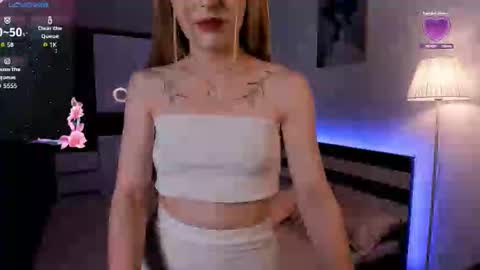 amyvilvet online show from September 19, 9:03 pm