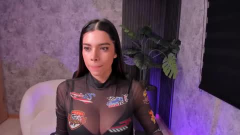 AMY WALKER online show from October 1, 9:36 am