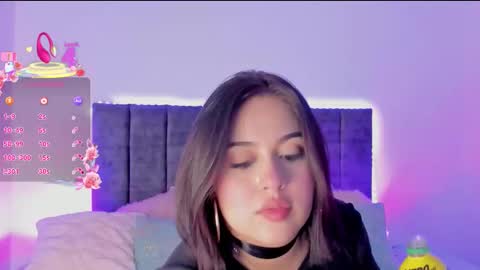 Snapshot of ana_levi chatting on September 15, 12:52 am Ana online show from September 15, 12:52 am