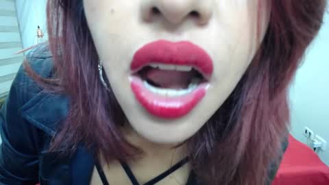 Anabella online show from December 24, 10:11 am