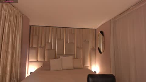 Ana  online show from September 12, 2:57 pm