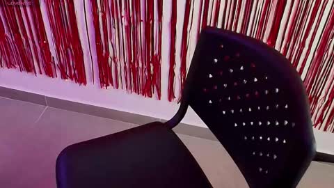 Anahi  online show from February 13, 6:59 pm