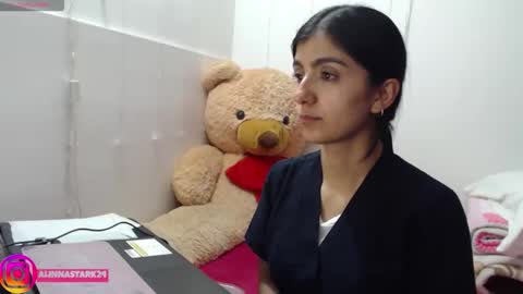 Snapshot of anahibrowns95 chatting on October 17, 7:39 pm Anahi Browns online show from October 17, 7:39 pm