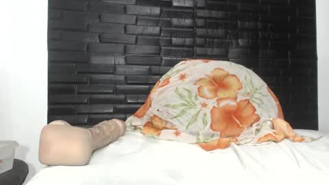 Snapshot of analsexy69x chatting on February 20, 2:57 pm analsexy online show from February 20, 2:57 pm