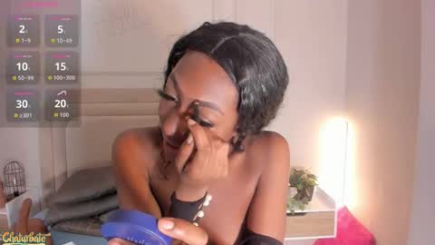 anamonroee online show from November 25, 11:45 am