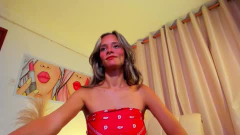 Ana online show from October 8, 7:29 pm