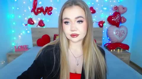 anastacyyellig online show from February 15, 3:52 am