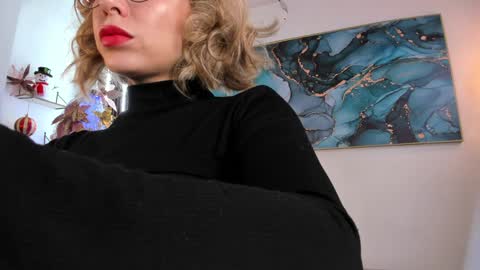 Ana Stalin online show from December 18, 4:17 pm