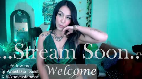 Snapshot of anastasiabasst__ chatting on January 5, 11:01 pm Jennyfer.... but u can say me Anastasia online show from January 5, 11:01 pm