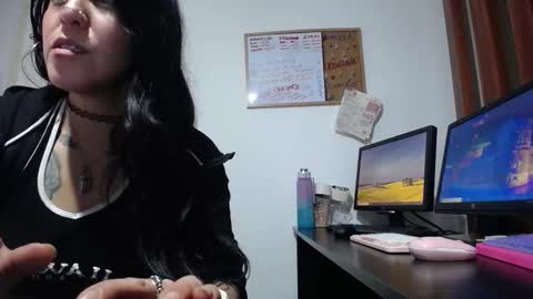 Snapshot of anastasiabasst__ chatting on October 18, 5:54 am Jennyfer.... but u can say me Anastasia online show from October 18, 5:54 am