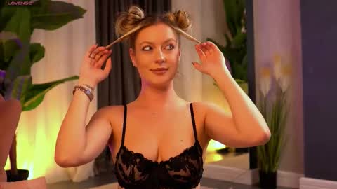 AnastasiaMills online show from November 13, 9:58 pm