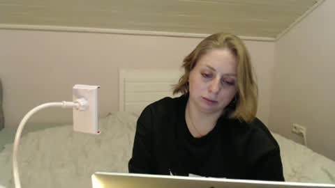 Andorphin online show from January 15, 6:19 pm