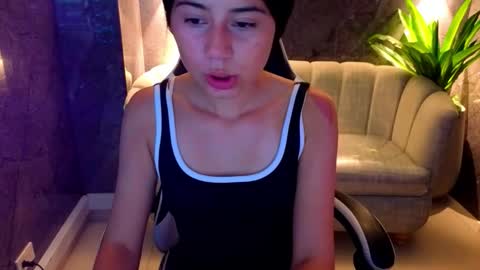 andrea_tx online show from January 9, 1:26 pm