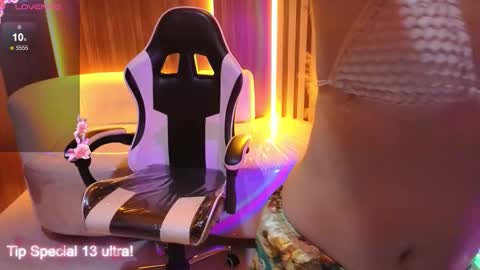 andrea_tx online show from February 27, 1:11 pm