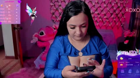 andrea  online show from February 4, 8:17 pm